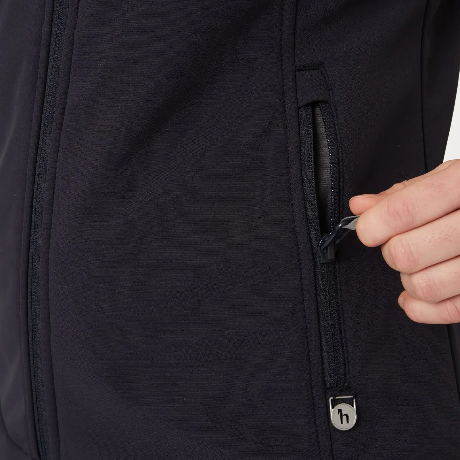 Horze Trisha Womens Softshell Vest - Dark Navy 4 Horze Trisha Womens Softshell Vest - Dark Navy - Image 2