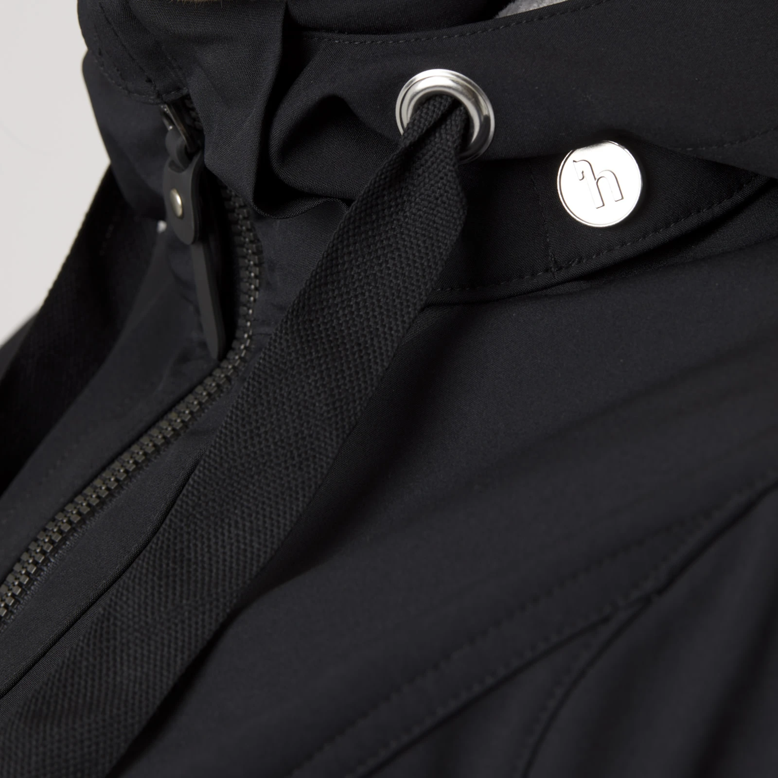 Horze Freya Womens Long Softshell Jacket - Black 5 Horze Freya Womens Long Softshell Jacket - Black - Image 3