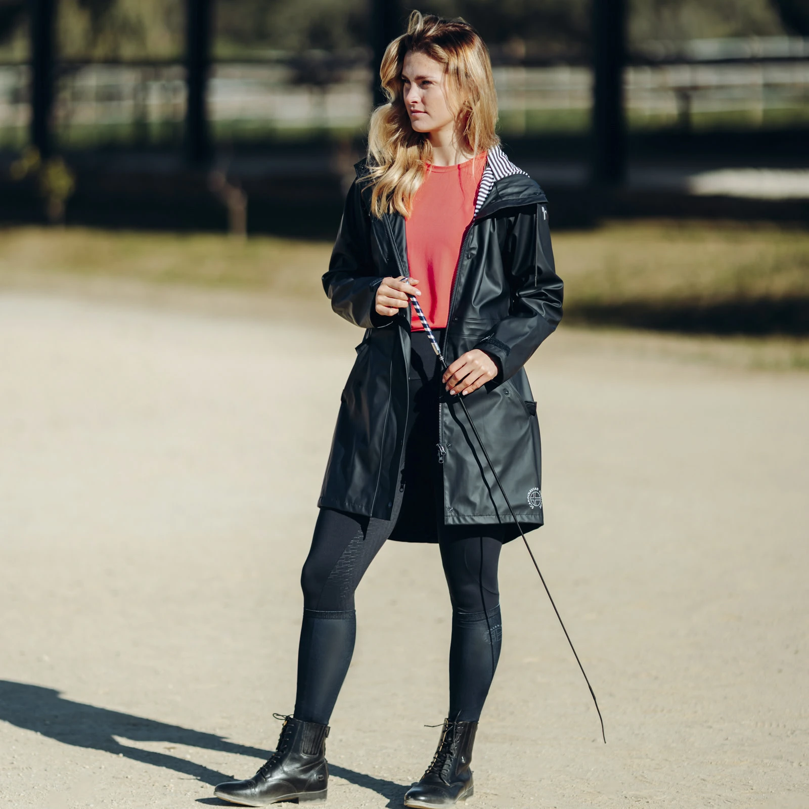 Horze Dania Womens Rain Coat With Jersey Knit Lining - Dark Navy 5 Horze Dania Womens Rain Coat With Jersey Knit Lining - Dark Navy - Image 3