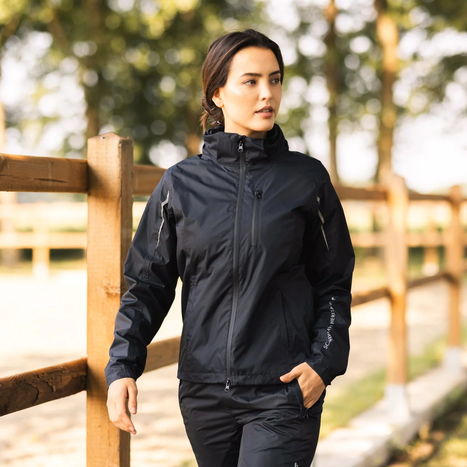 Horze Alexis Womens Waterproof Shell Jacket - Caviar Black 8 Horze Alexis Womens Waterproof Shell Jacket - Caviar Black - Image 6