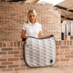 Horze Smoky Twilight Air Mesh Dressage Saddle Pad - Quiet Grey 12 Horze Smoky Twilight Air Mesh Dressage Saddle Pad - Quiet Grey -Equinavia Shop 34d26dfd 6b8c 474a b598 1b2bf0bb7e1a17456 QG 7188dccb8fe769d2385411277ad177046b77161f