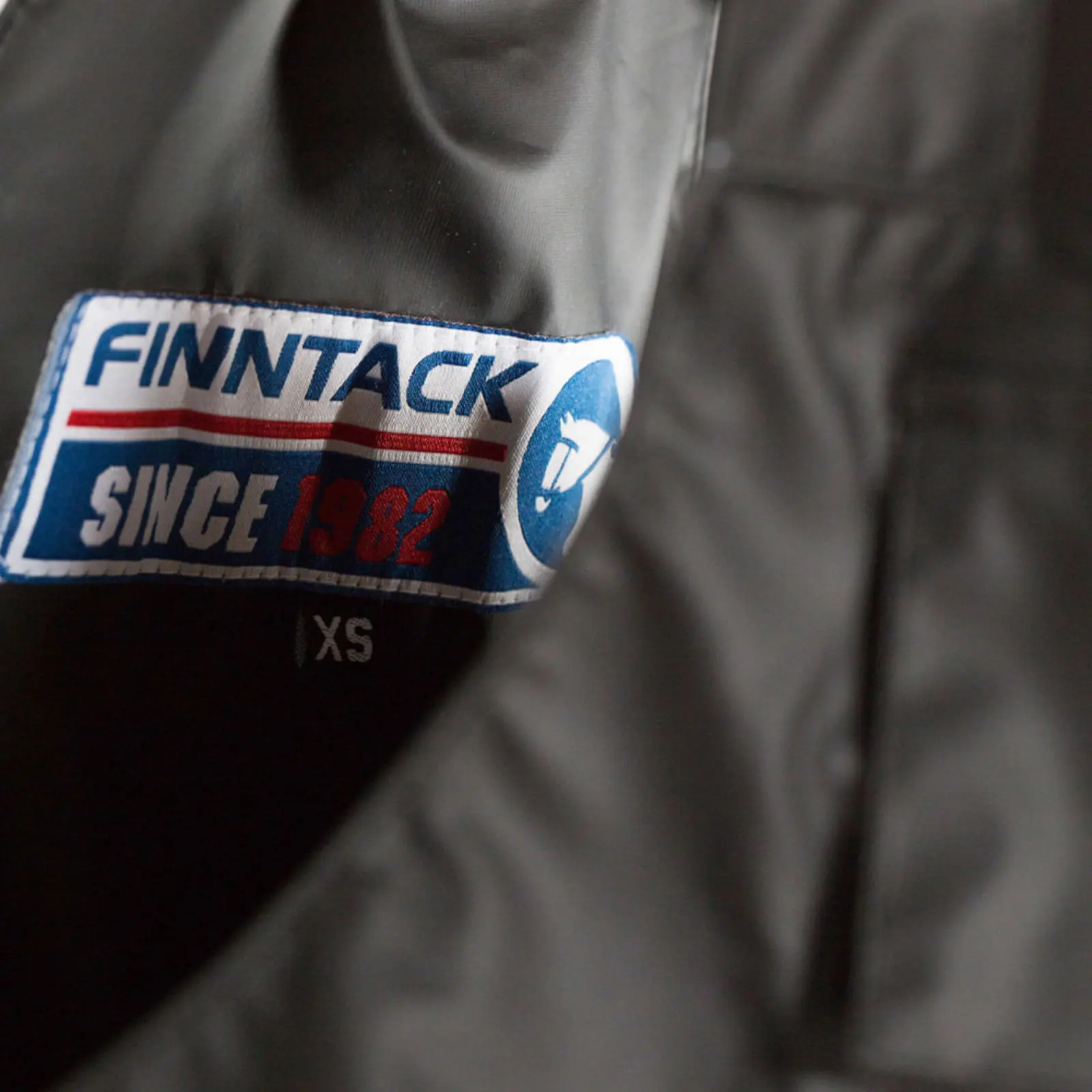 Finntack Pro Colombia Rain Set - Black 4 Finntack Pro Colombia Rain Set - Black - Image 2