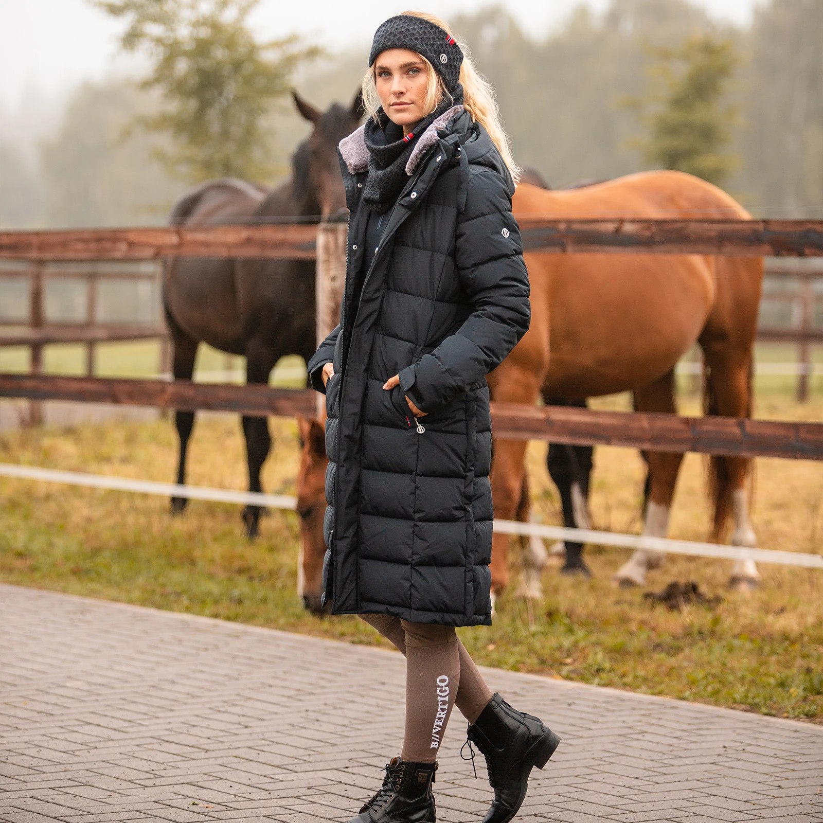 B Vertigo Juliana Womens Padded Parka Jacket - Dark Navy 4 B Vertigo Juliana Womens Padded Parka Jacket - Dark Navy - Image 2