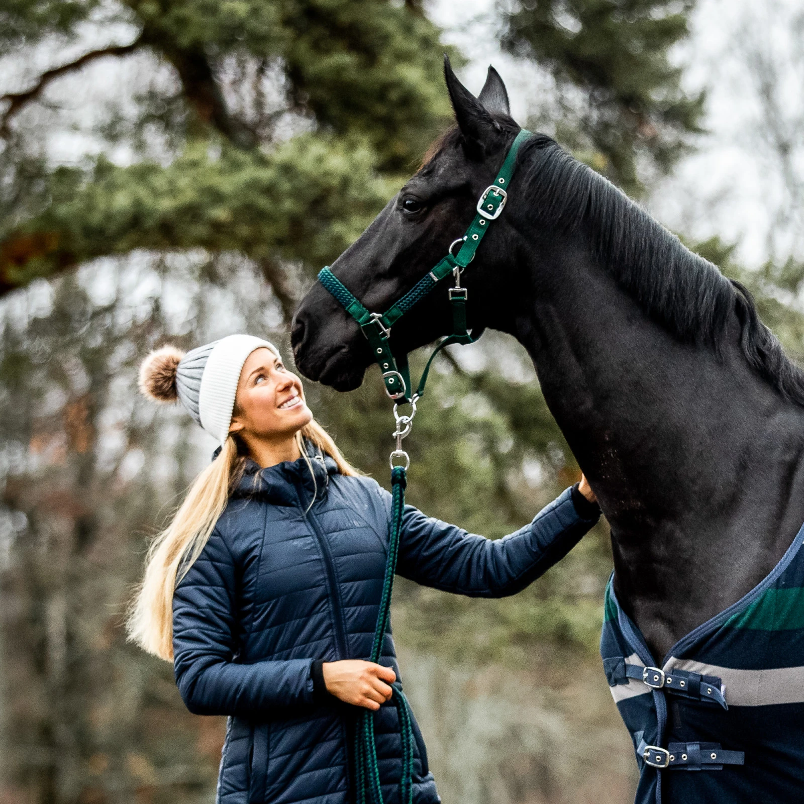 Horze Womens Charlotte Long Riding Jacket - Dark Navy 5 Horze Womens Charlotte Long Riding Jacket - Dark Navy - Image 3