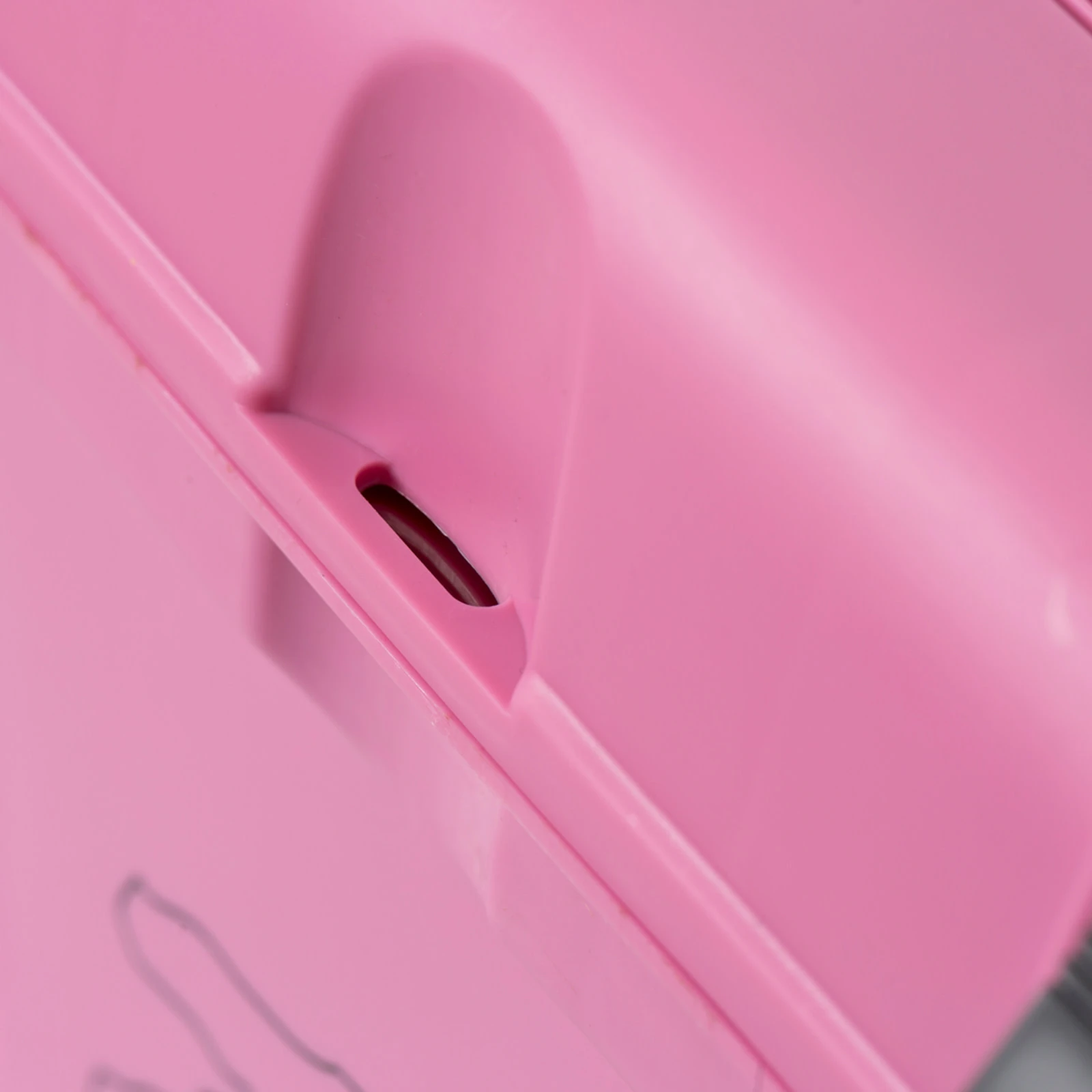 Horze Smart Grooming Box - Wild Rose Pink 5 Horze Smart Grooming Box - Wild Rose Pink - Image 3