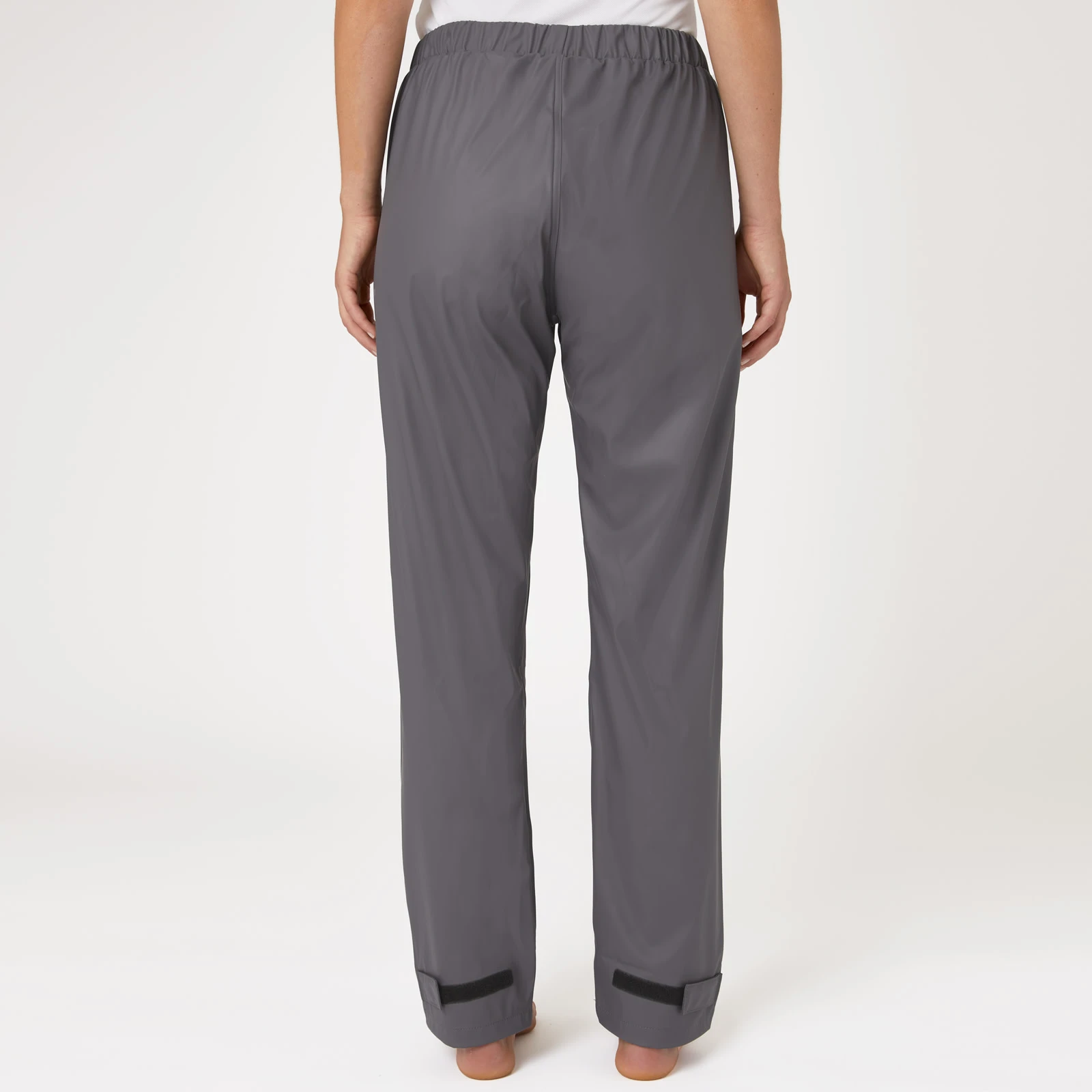 Horze Rory Womens Waterproof Riding Rain Jacket & Pants Set - Blackened Pearl 10 Horze Rory Womens Waterproof Riding Rain Jacket & Pants Set - Blackened Pearl - Image 8