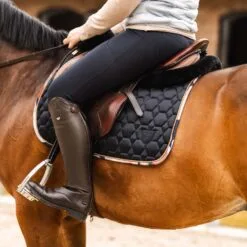 Horze Terrazzo Grip Tech All Purpose Saddle Pad - Dark Navy -Equinavia Shop 509186e5 a217 4b25 8394 1261b347e93517448 VDB 1c85694496a1b30e5a488762a4123572644e1206