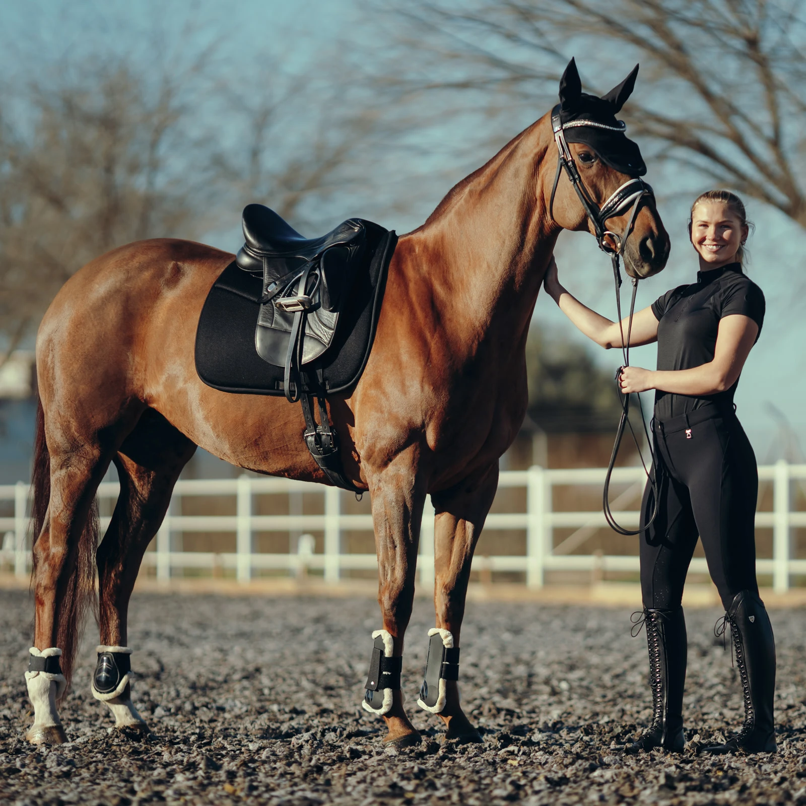 Horze Phoenix Dressage Saddle Pad - Black 4 Horze Phoenix Dressage Saddle Pad - Black - Image 2