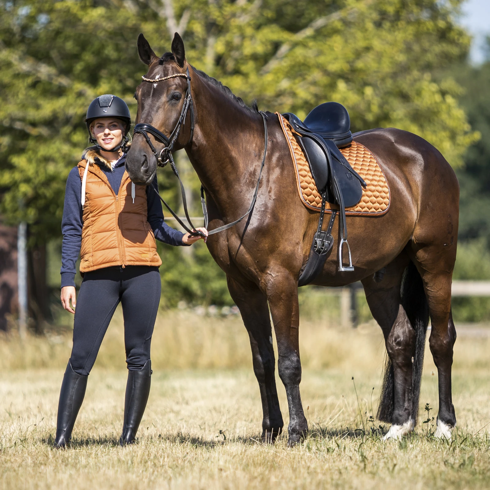 Horze Sandnes Dressage Saddle Pad - Caramel Cafe 5 Horze Sandnes Dressage Saddle Pad - Caramel Cafe - Image 3