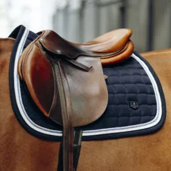 Equinavia Shop -Equinavia Shop 61e20779 8309 409e 99ff 54aa3b9d580617404 VDB 2db9c2d104e4a741a0335898d404bae95b557512