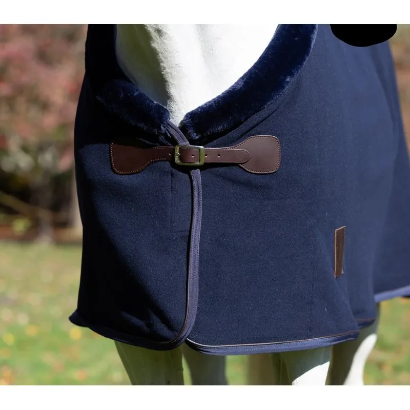 Equinavia Koselig Fleece Cooler - Navy/Brown 4 Equinavia Koselig Fleece Cooler - Navy/Brown - Image 2