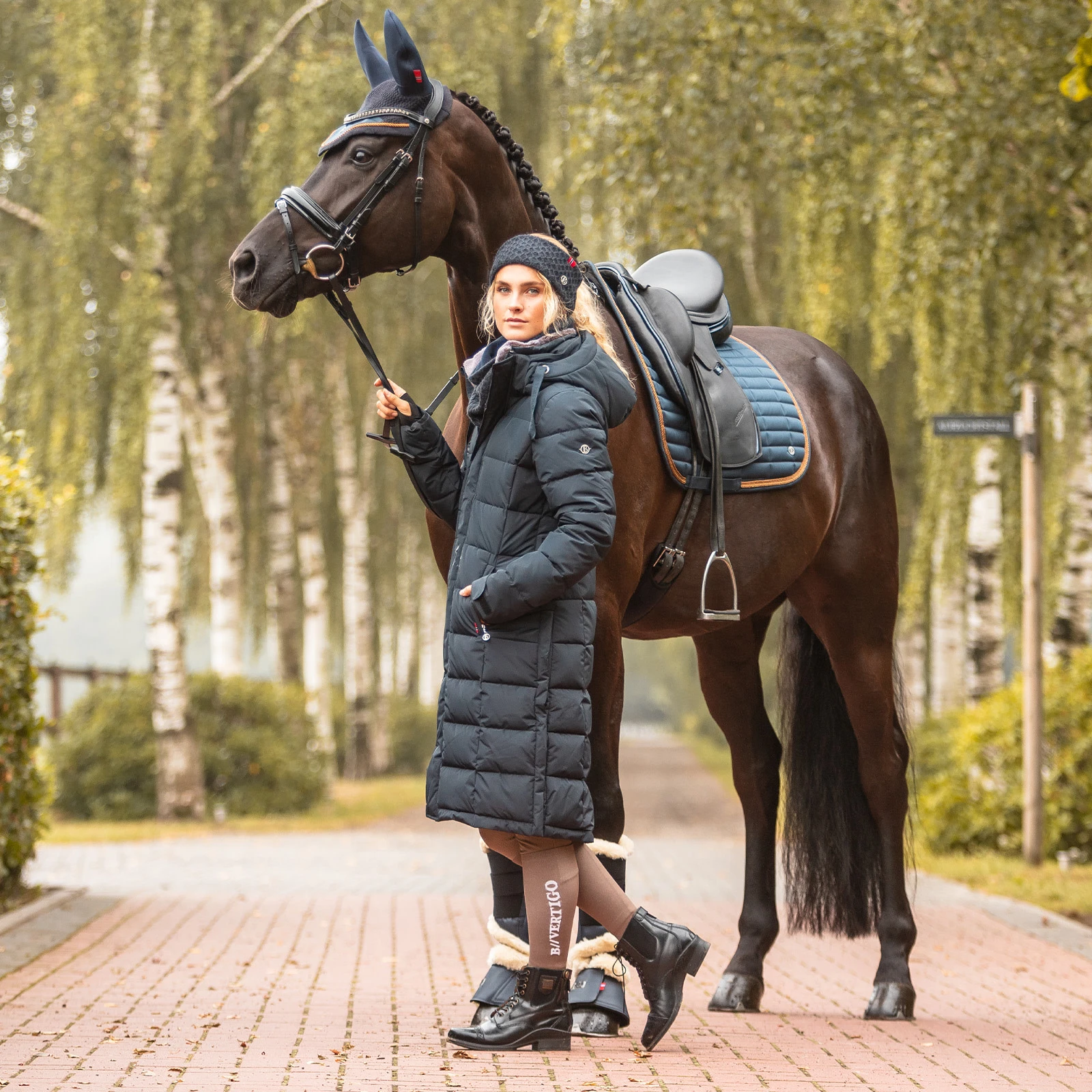 B Vertigo Amory All Purpose Saddle Pad - Dark Navy 5 B Vertigo Amory All Purpose Saddle Pad - Dark Navy - Image 3