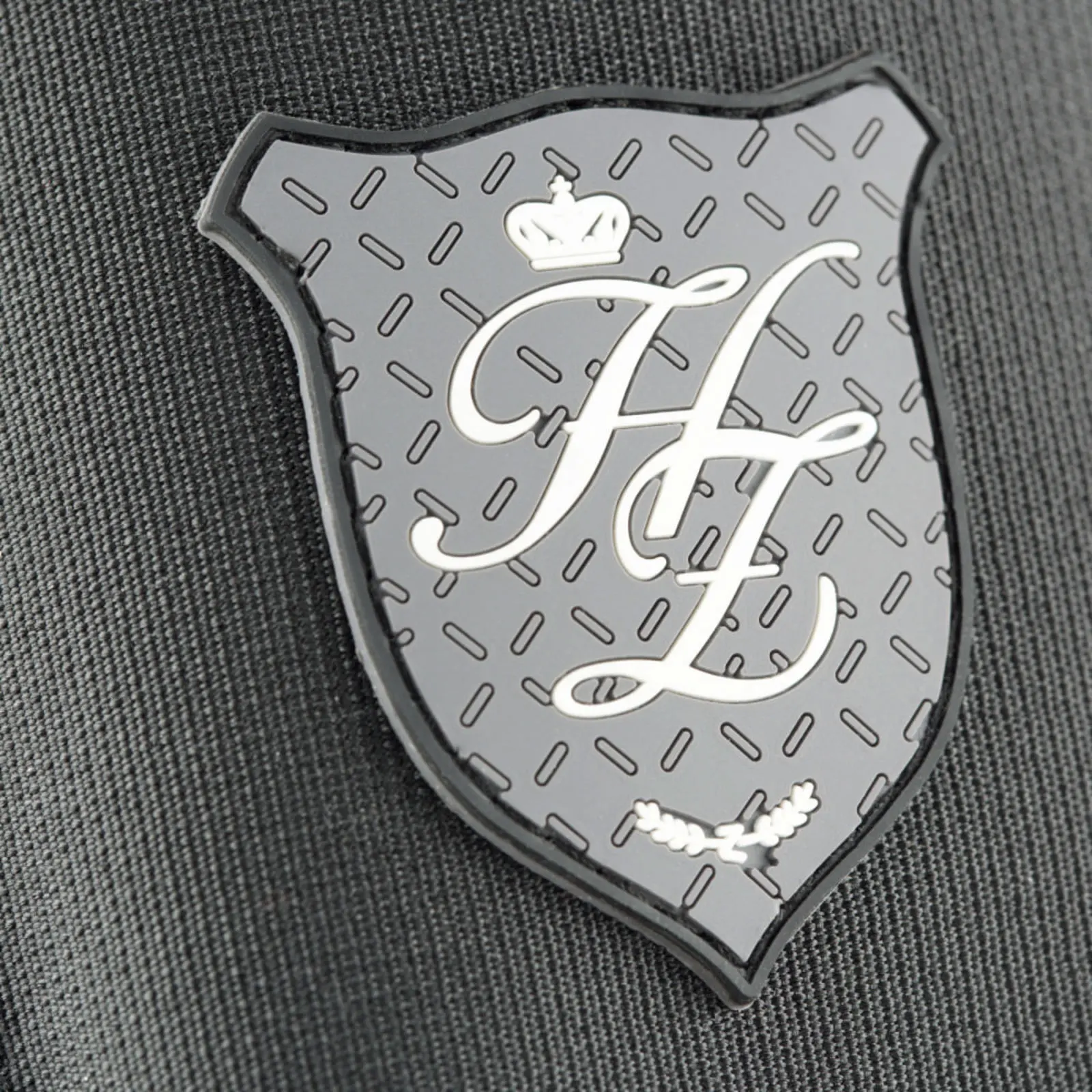 Horze Salerno Sheep Skin Bell Boots - Black 9 Horze Salerno Sheep Skin Bell Boots - Black - Image 7