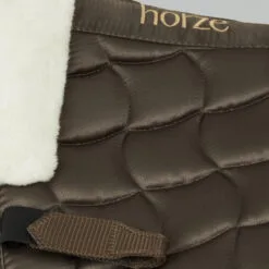 Horze Houston Comfort Fleece Dressage Saddle Pad - Bison Dark Brown -Equinavia Shop 92057002 5091 4e83 96a5 2d6fe13c28e917410 BDBR 016402eb7c88edd1c0af6b322b20baaf1aac9e62