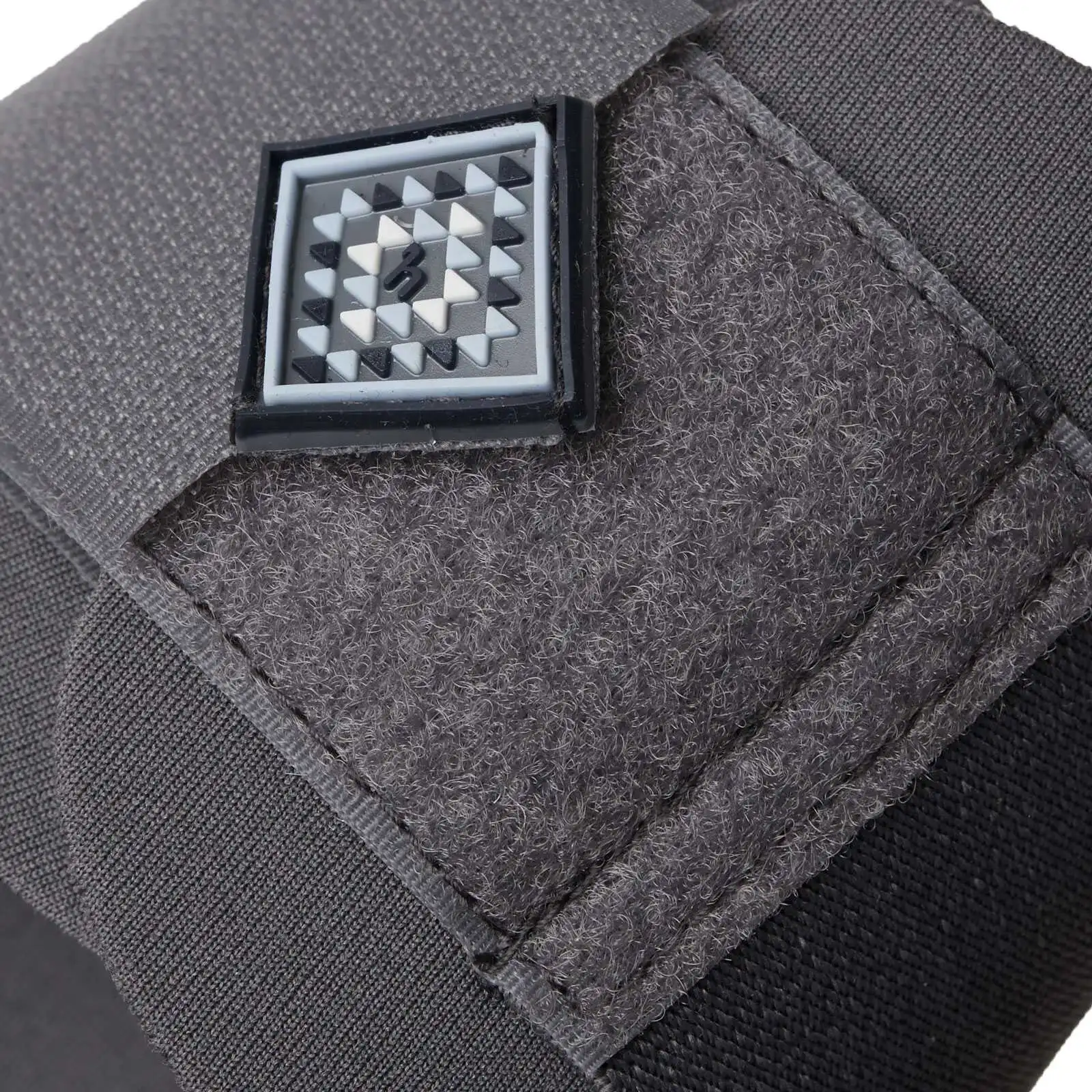 Horze Chicago Fetlock Hind Horse Boots - Smoked Pearl Grey 6 Horze Chicago Fetlock Hind Horse Boots - Smoked Pearl Grey - Image 4