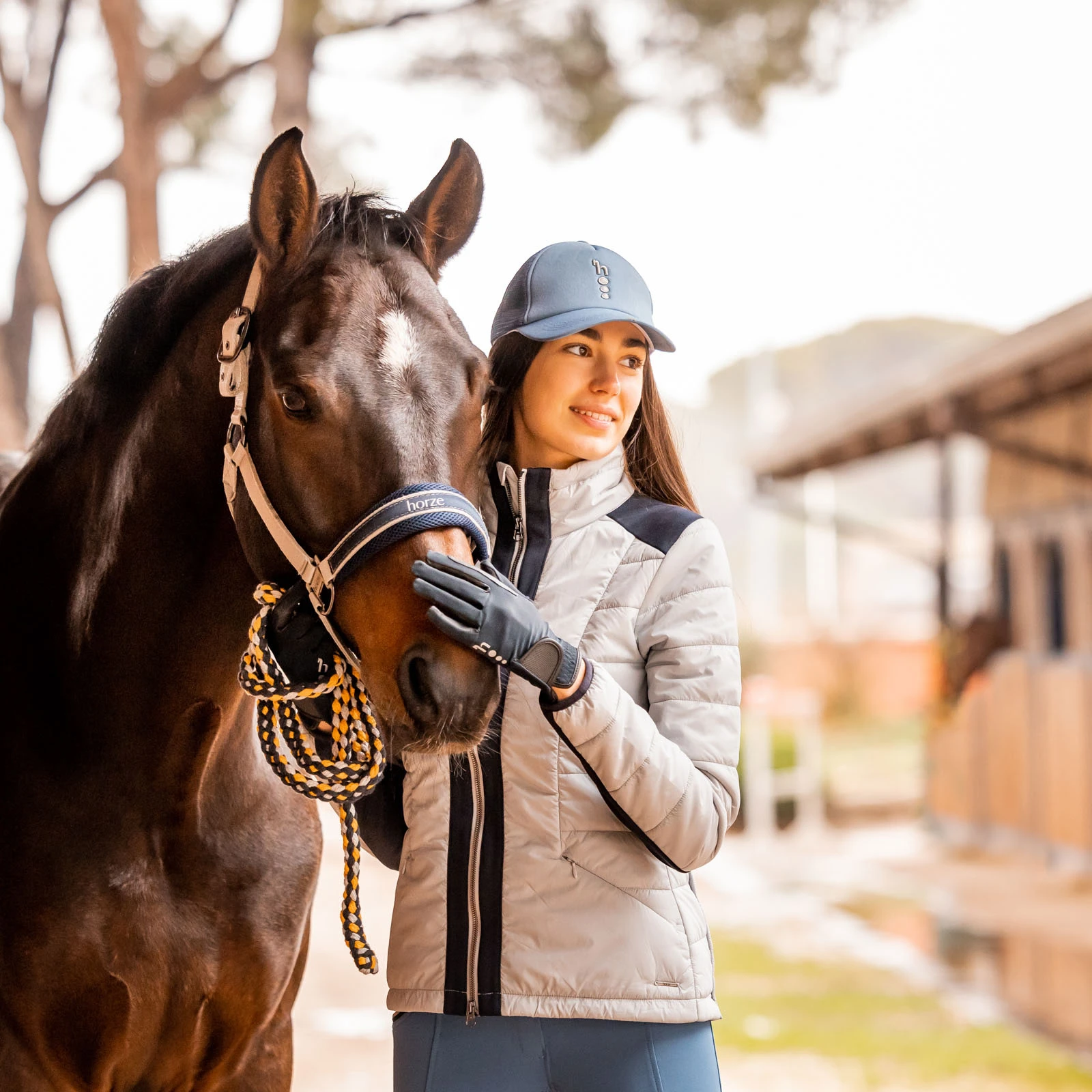 Horze Cameron Womens Hybrid Jacket - Harbour Mist 7 Horze Cameron Womens Hybrid Jacket - Harbour Mist - Image 5