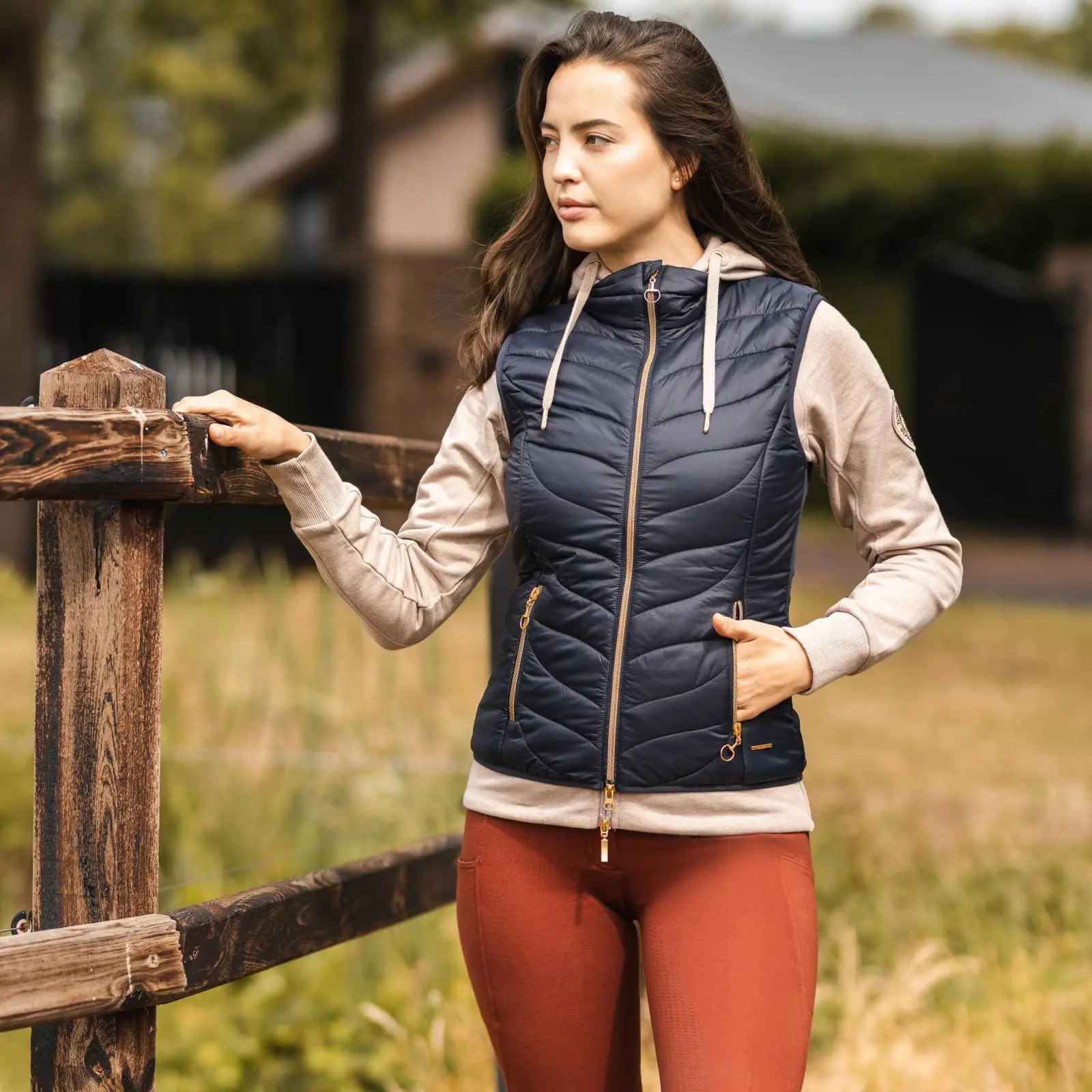 Horze Shannon Womens Light Padded Vest - Dark Navy 7 Horze Shannon Womens Light Padded Vest - Dark Navy - Image 5