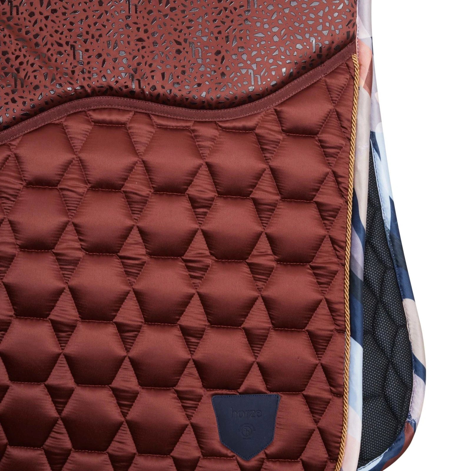 Horze Terrazzo Grip Tech Dressage Saddle Pad - Smoked Paprika 5 Horze Terrazzo Grip Tech Dressage Saddle Pad - Smoked Paprika - Image 3