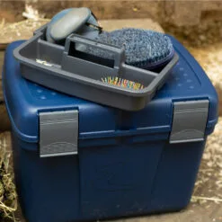 Horze Smart Grooming Box - Dark Dark Blue -Equinavia Shop b767e18e cc2f 4d59 bb2b 135eae37d06226242 DDB 80fa02dee2f538efe3982c1ef44c228bd3832f64