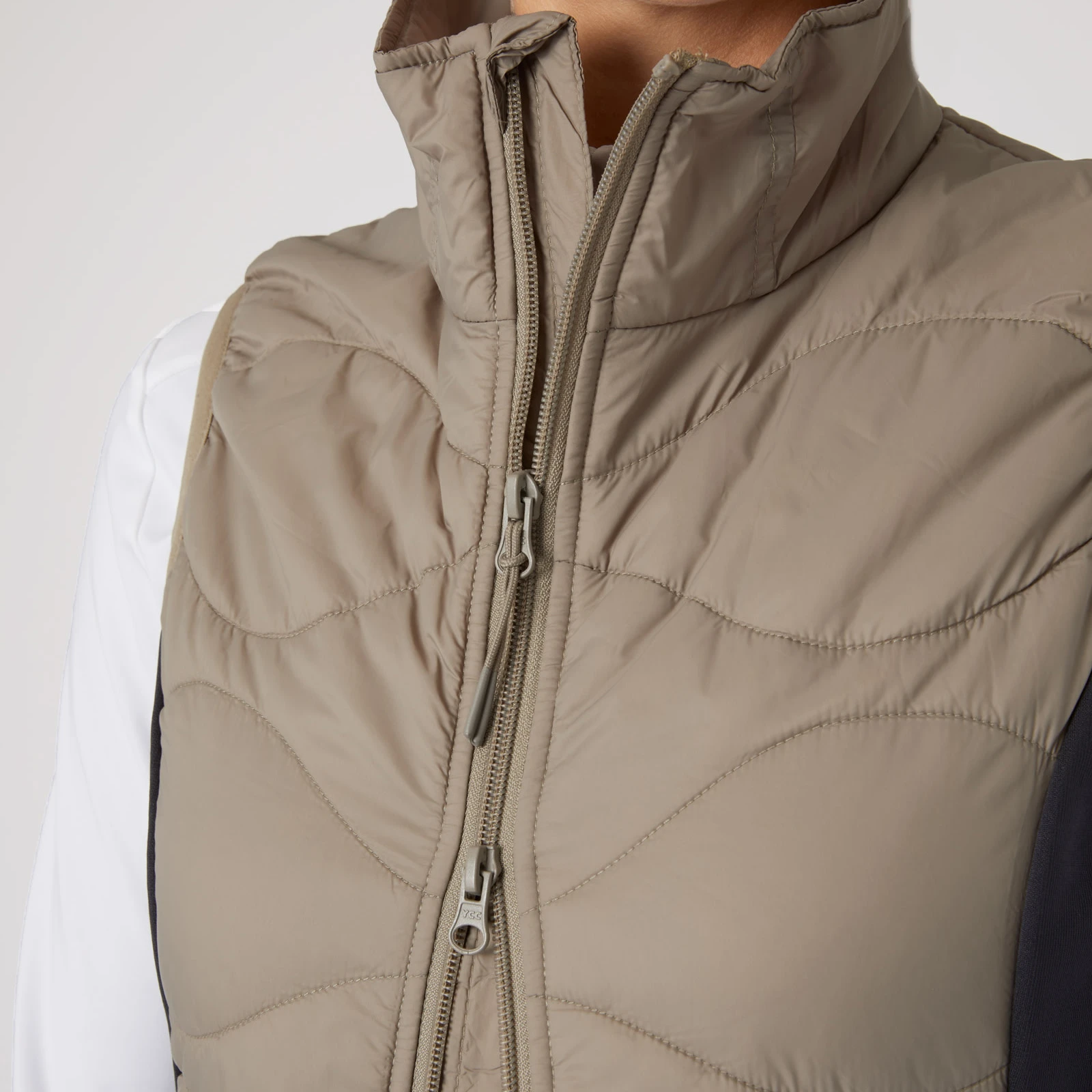 B Vertigo Belle Womens Hybrid Vest - Weathered Teak/Dark Navy 9 B Vertigo Belle Womens Hybrid Vest - Weathered Teak/Dark Navy - Image 7