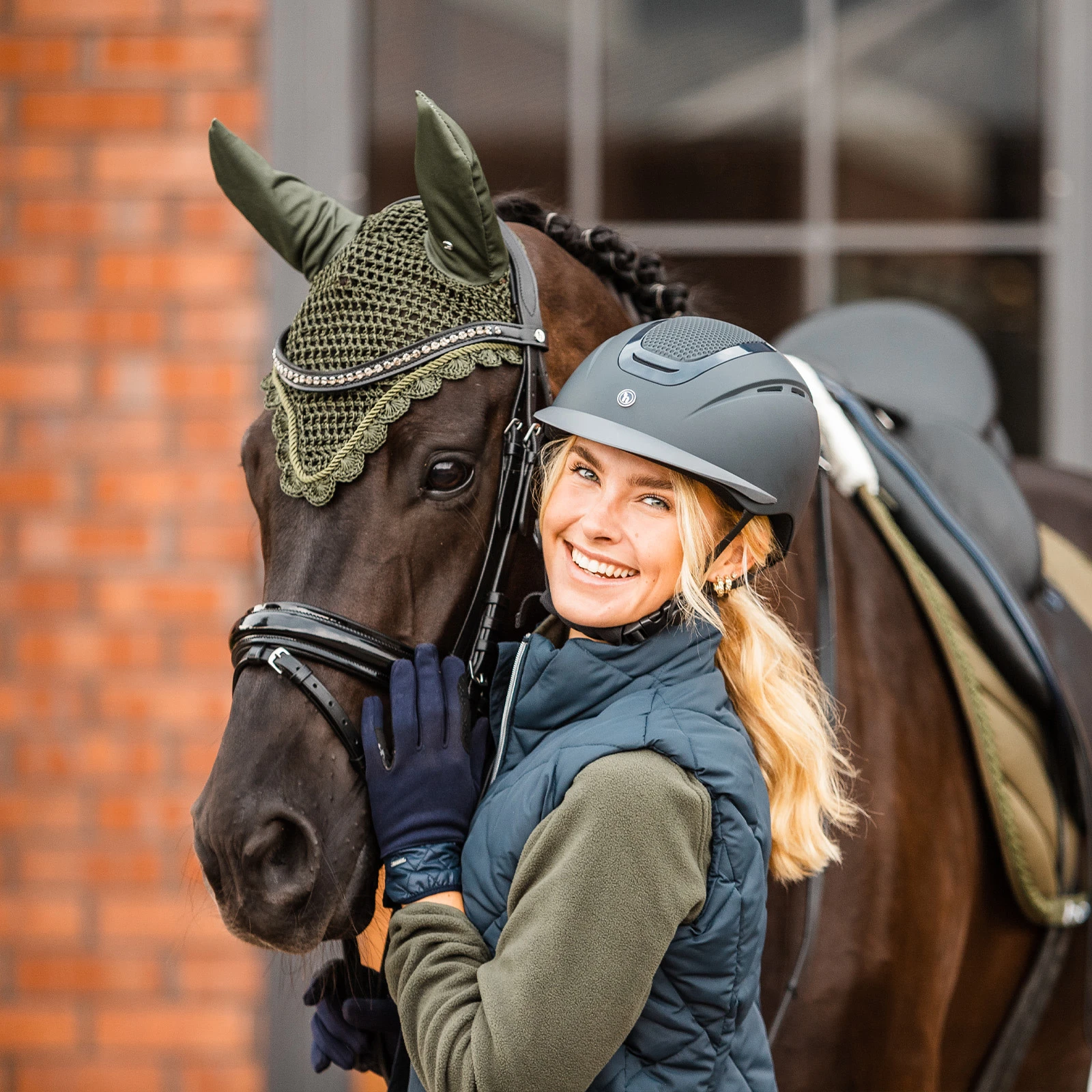 Horze Victoria Dressage Saddle Pad - Beetle Khaki Green 7 Horze Victoria Dressage Saddle Pad - Beetle Khaki Green - Image 5